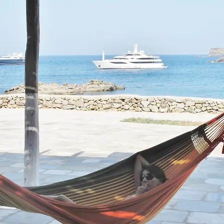 빌라 The Mykonian Beachfront Estate *