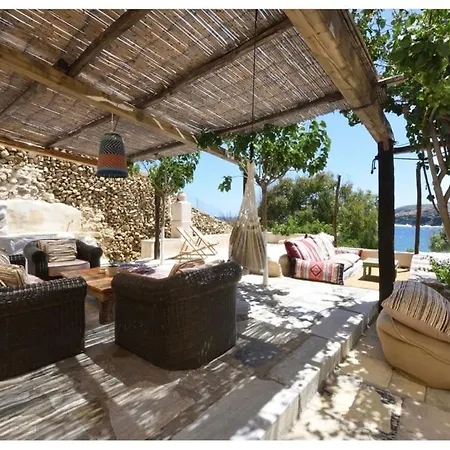 빌라 The Mykonian Beachfront Estate Fokos Beach