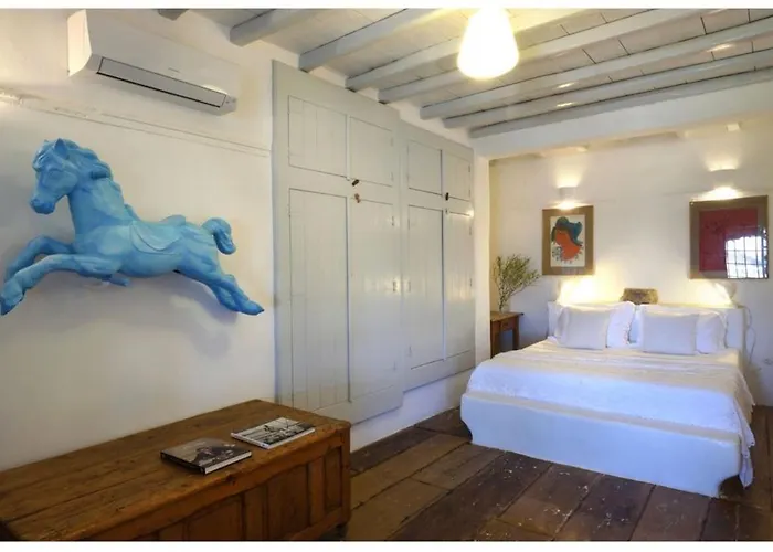 빌라 The Mykonian Beachfront Estate *