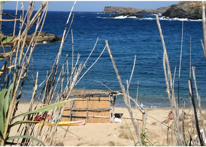 The Mykonian Beachfront Estate 빌라 *